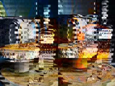 The charred barrels contribute a toasty, sometimes smoky oakiness