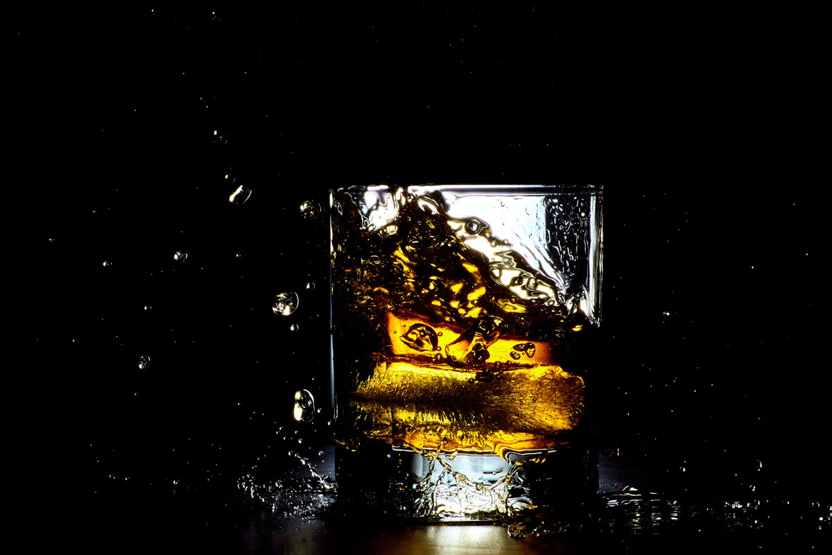 Bourbon and Ice How Temperature Affects the Taste of Your Bourbon
